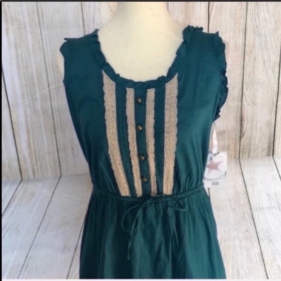 Converse Lace & Ruffle Button Top Sleeveless Dress - Picture 5 of 7
